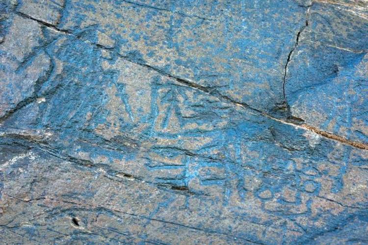 China: descubrieron una piedra grabada de 2.200 años de antigüedad