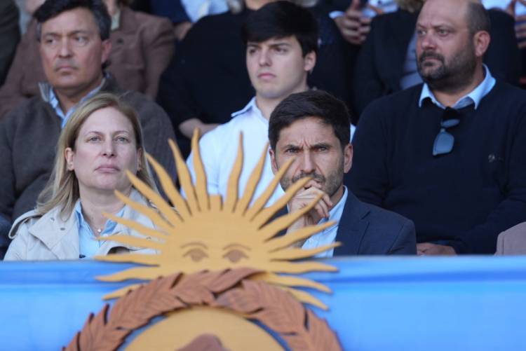 Pullaro: “Llevemos al Congreso Nacional legisladores que defiendan al campo, la producción y la industria”