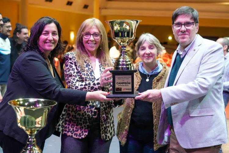 Moviendo Mentes: se realizó el primer Campeonato Interprovincial de Ajedrez Escolar de la Región Litoral y Centro