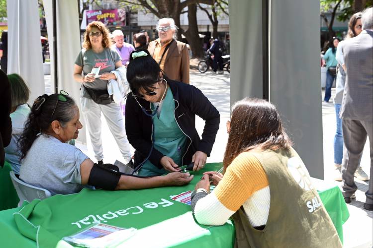 Se realizó una jornada de concientización y prevención por el Día Mundial del ACV