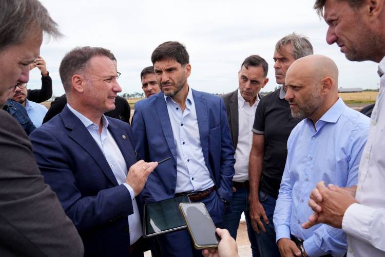 Pullaro: “Tenemos el foco puesto en el modelo productivo y la potencialidad de Santa Fe”