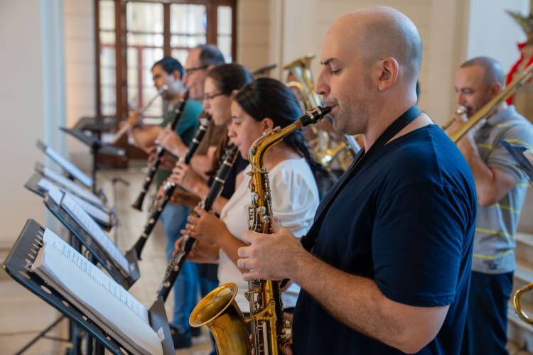 La Banda Sinfónica Policial ofrecerá conciertos navideños en espacios públicos de Rosario y Santa Fe