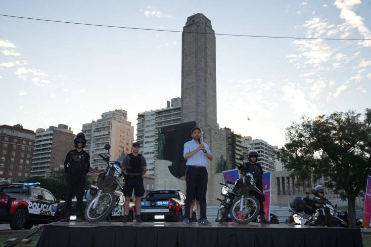Pullaro: “Queremos que este verano Santa Fe se viva con seguridad y se disfrute como provincia turística”