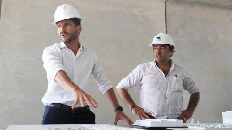 Pullaro recorrió la obra de la cárcel de alto perfil “El Infierno” que tiene un avance del 40 %