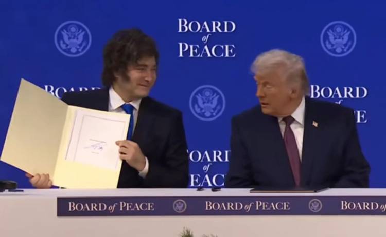 Javier Milei participó de la firma del Consejo de la Paz creado por Donald Trump