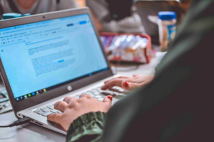 Continúan las inscripciones a las carreras a distancia de la UNL 