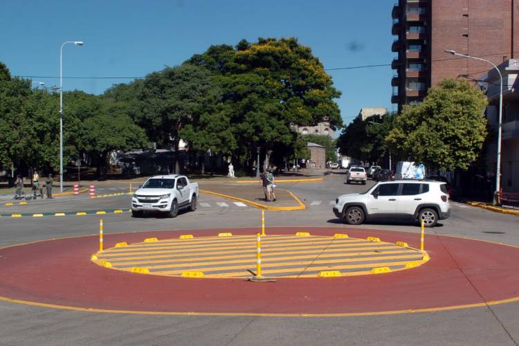 Avanzan los trabajos de seguridad vial y reordenamiento vehicular en el Parque del Sur