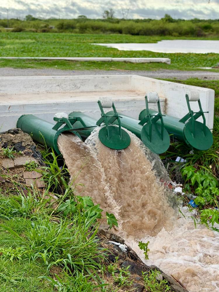La Municipalidad monitorea el sistema de desagües pluviales y bombeo
