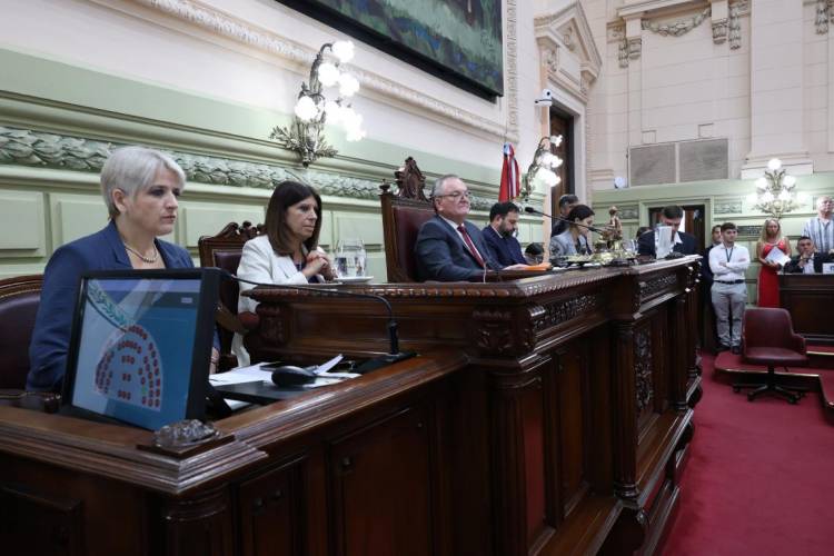 La Asamblea legislativa aprobó los pliegos de los nuevos miembros de la Corte Suprema