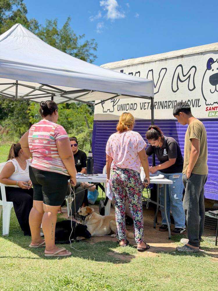 La Municipalidad realizó un fuerte trabajo territorial en salud animal en barrio Los Hornos