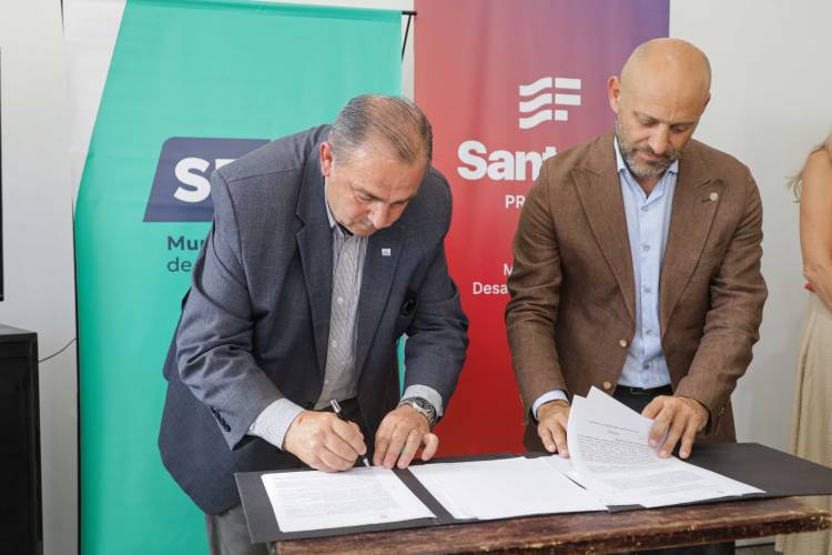 Santa Fe proyecta su Terminal a 20 años: el Municipio y la Provincia renovaron el comodato