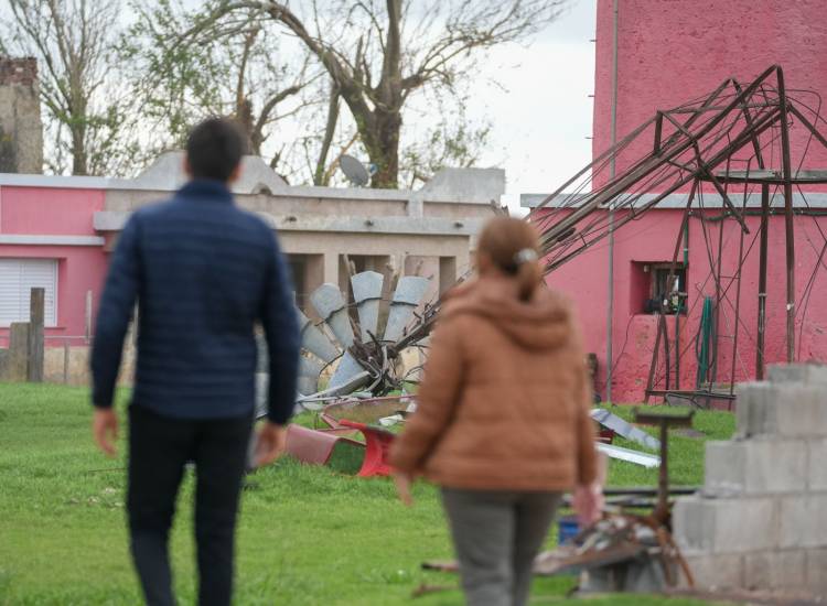 Departamento Belgrano: Pullaro visitó establecimientos productivos afectados por el temporal