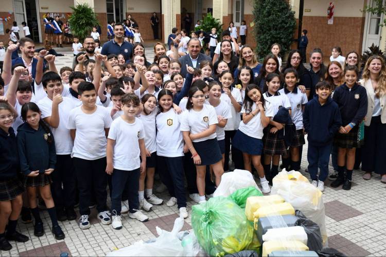 Eco Escuelas 2026: comenzó el pesaje de materiales reciclables en las instituciones de la ciudad