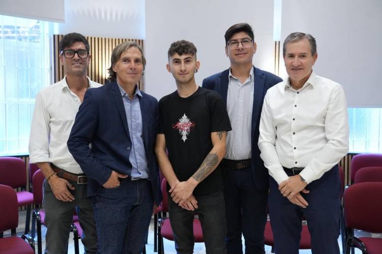 el Hospital Provincial del Centenario realizó un procedimiento inédito en la salud pública nacional Recibidos