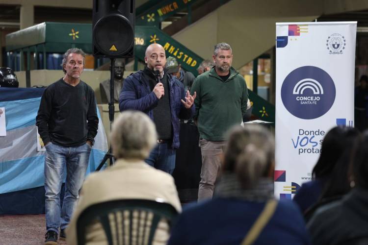 Más de 200 jóvenes se capacitaron en conducción segura de motos