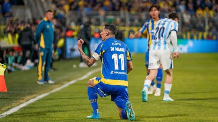 Central venció a Racing 2 a 1 y se metió en seimifinales de la Copa de la Liga