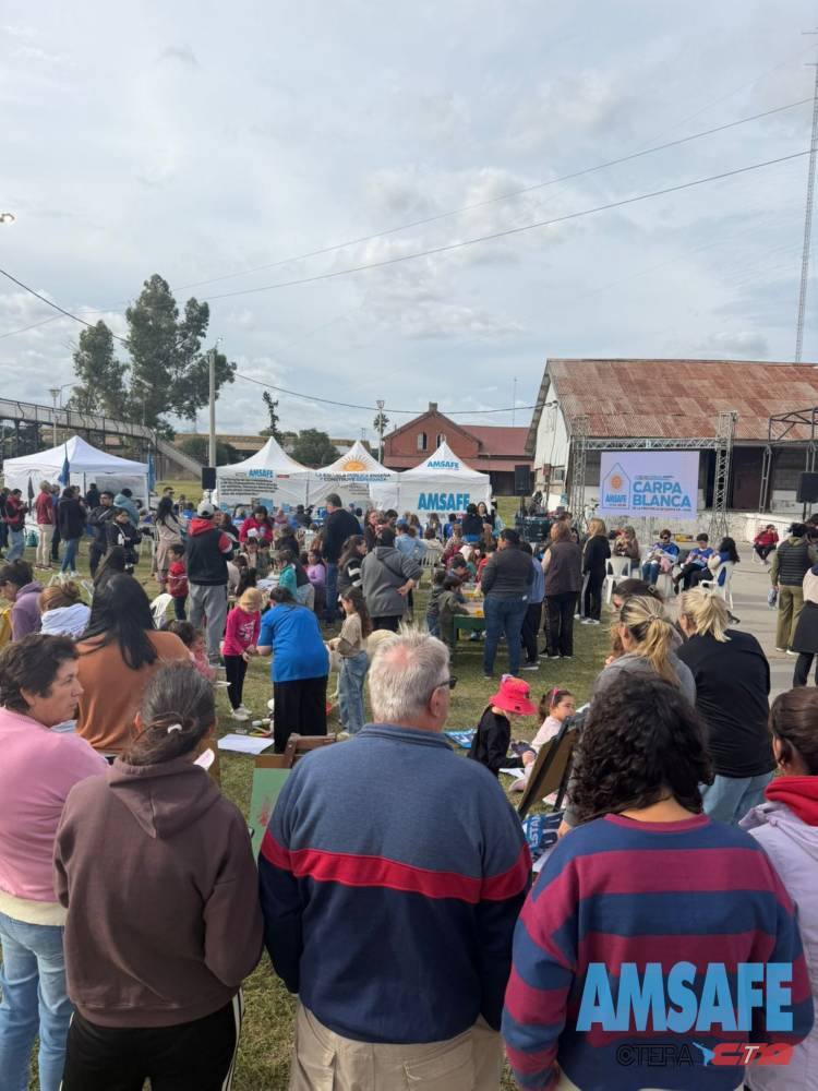 La Carpa de la dignidad docente se instaló en Céres