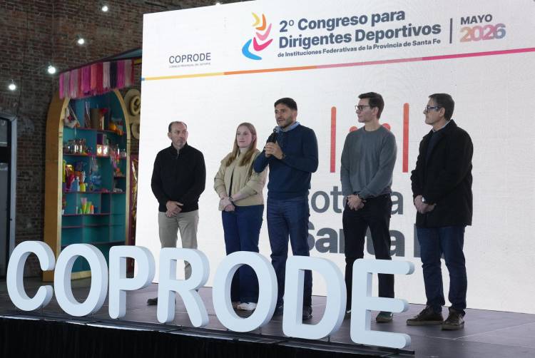 Pullaro convocó a los clubes a ser protagonistas del cambio social y destacó la inversión histórica en deporte en Santa Fe