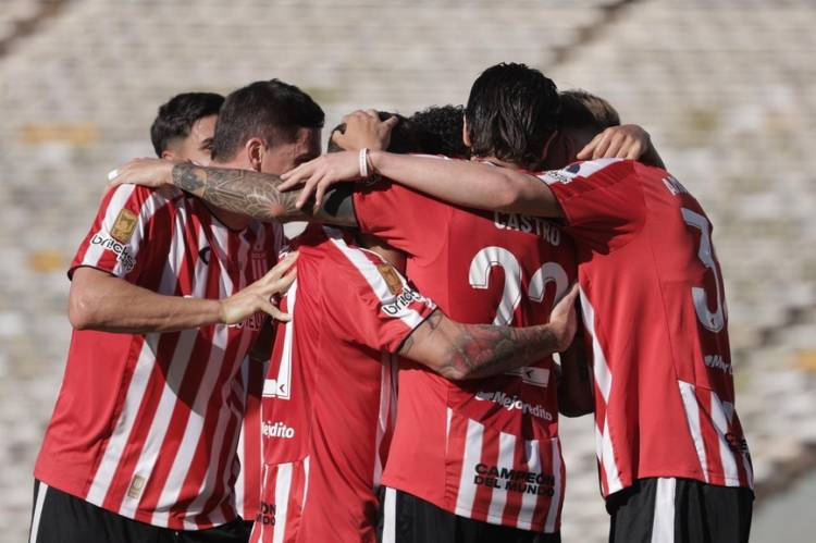 Estudiantes de La Plata obtuvo un claro triunfo ante Rosario Central