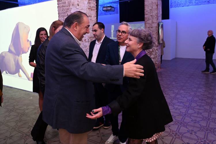 Poletti participó de la inauguración de la muestra “El Origen de la Substancia...”