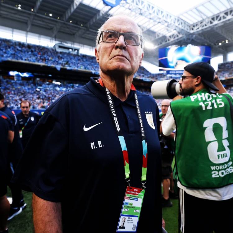 Bielsa asume la responsabilidad tras el empate con Cabo Verde: "Soy el responsable por los errores"