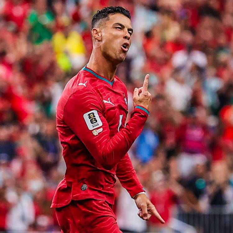 Con doblete de Cristiano Ronaldo, Portugal aplastó 5-0 a Uzbekistán