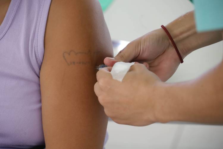 La Municipalidad vacunó a más de 4.300 personas durante el primer semestre