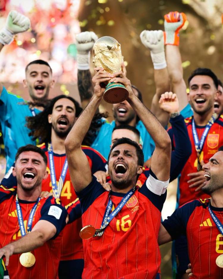 España campeona: las similitudes entre los títulos mundiales de 2010 y 2026