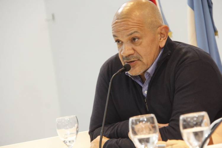 Lucero: "El decreto de Pullaro no busca resolver el conflicto, sino consolidar un ajuste sobre los salarios docentes"