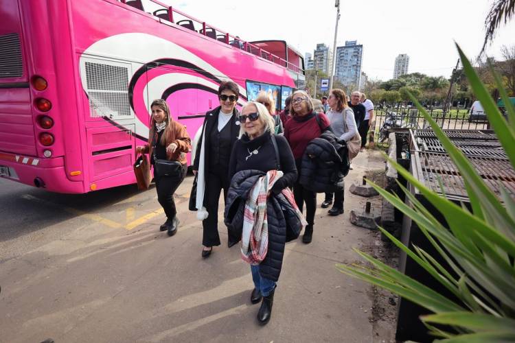 Con un recorrido en el bus turístico y capacitaciones, el Concejo Mayor tuvo su segundo encuentro