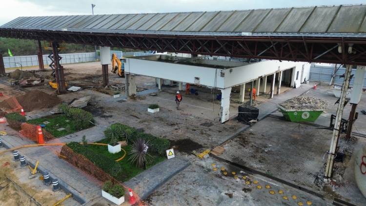 Luego de 35 años: la Provincia encara la renovación total de las 2 estaciones de servicio de la Autopista Santa Fe-Rosario y la construcción de una tercera