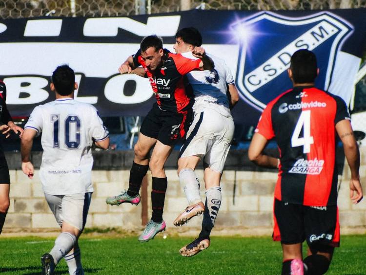En el final Colón encontró el empate ante Acasusso