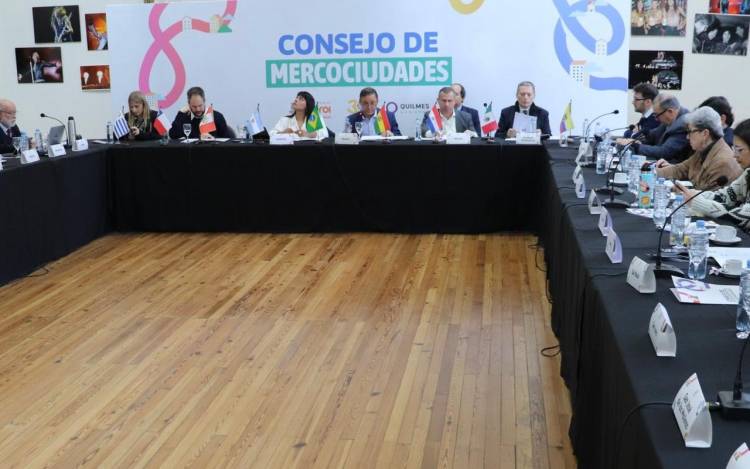 Santa Fe participa de la Reunión del Consejo de Mercociudades en Quilmes