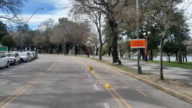 La Municipalidad avanza con las adecuaciones para la ciclovía en el sur de la ciudad
