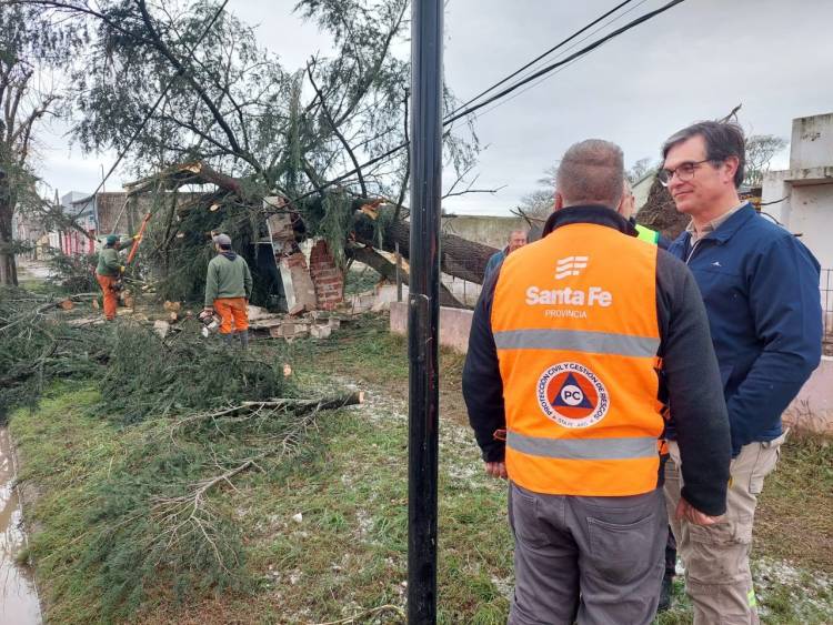 La Provincia asiste a las localidades de Las Rosas y San Genaro tras el temporal