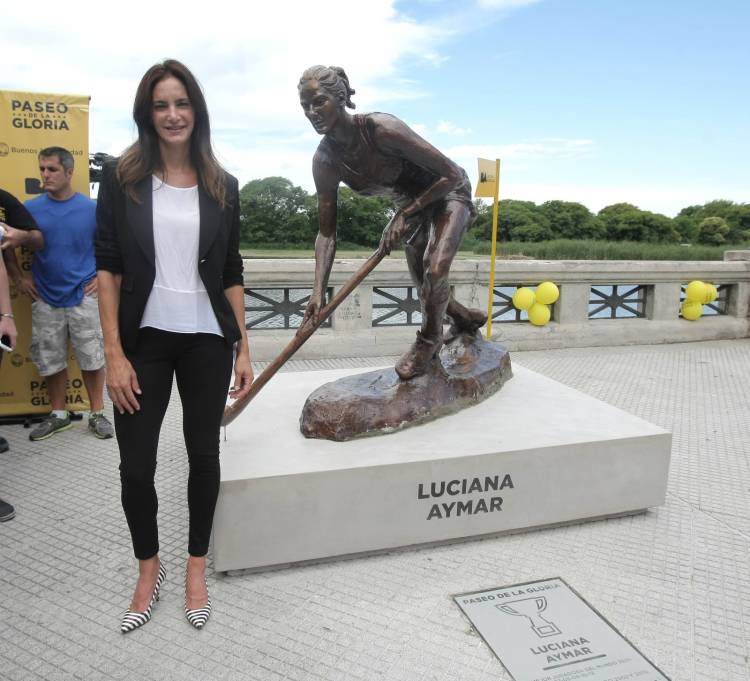 Luciana Aymar: “Apostar al deporte es una de las mejores inversiones que puede hacer un Estado”
