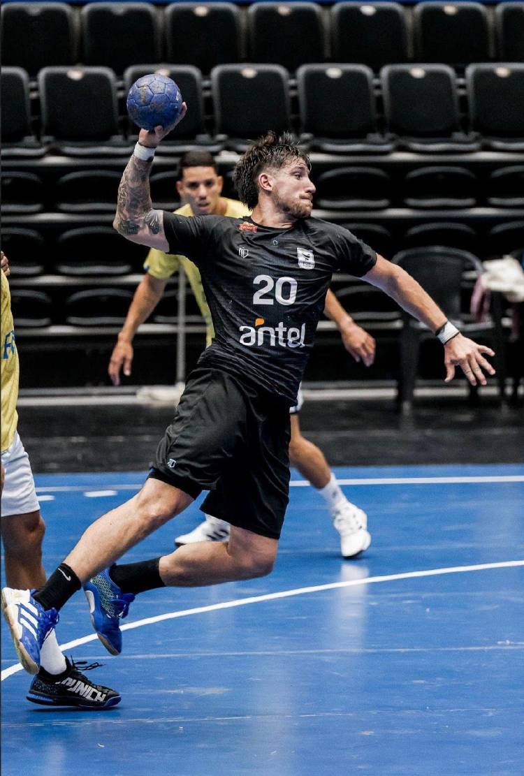 Uruguay quiere dar pelea por las medallas en el handball de Santa Fe 2026
