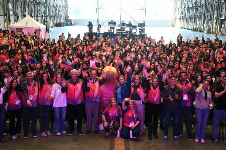 Juegos Suramericanos 2026: la sede Santa Fe le dio la bienvenida a más de 1.300 voluntarios