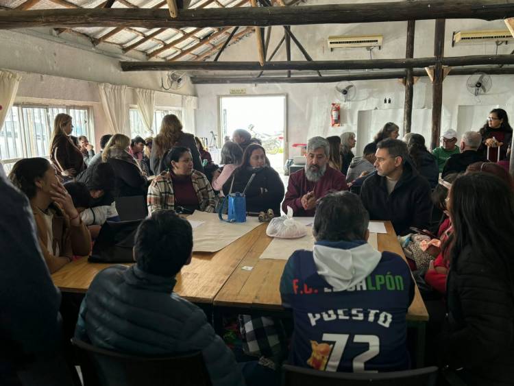 Servicio de Agua y cloacas en Santo Tomé: ni cheques en blanco ni deudas sobre los vecinos
