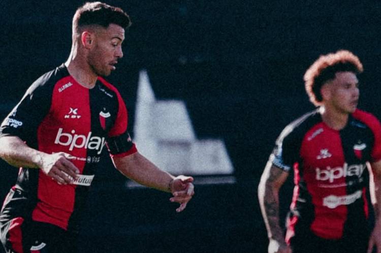 Lértora, tras el empate de Colón: "No hicimos un buen primer tiempo"