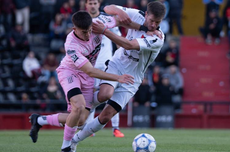 Rasmussen, con bronca tras el empate de Colón: "Queríamos los tres puntos"