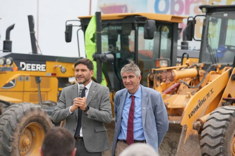 Pullaro: “En Santa Fe tenemos el plan de obra pública más ambicioso del país y con una mirada productiva”