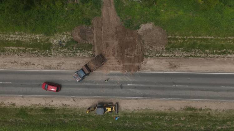Prevención ante “El Niño”: Provincia realiza correcciones en la defensa de la Ruta 1, entre Helvecia y Saladero Cabal